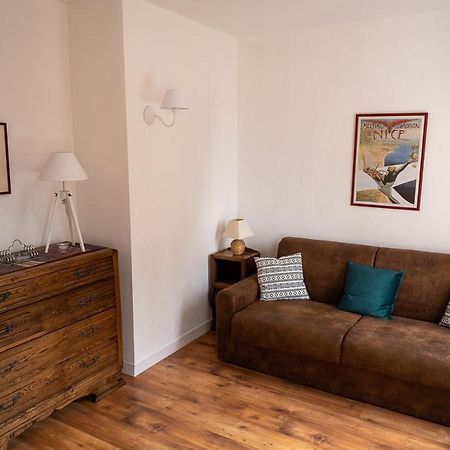 Appartement place Des Cordeliers Dinan Buitenkant foto